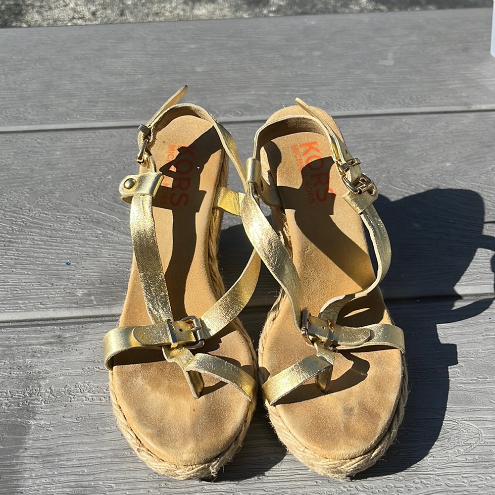 Michael Kors gold wedge